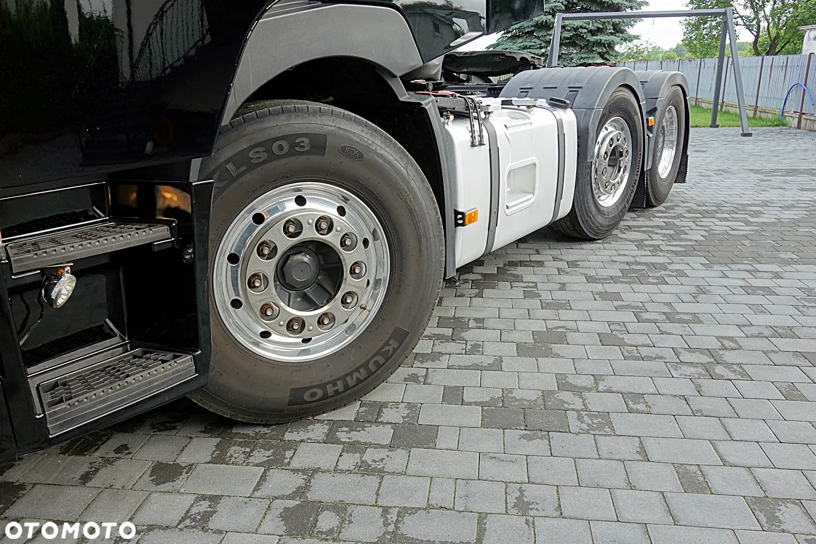 Renault GAMA T520 PUSCHER DMC 70T OŚ SKRĘTNA PODNOSZONA WYSOKA KABINA ALUFELGI KLIMA POSTOJOWA - 24