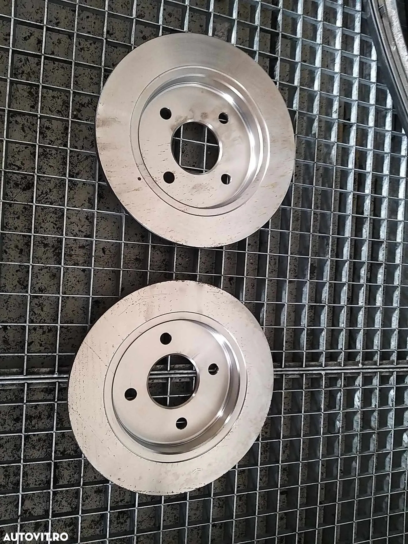 Set discuri frana punte spate ford focus 1 95gx2a315fb - 2