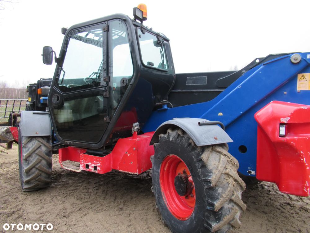 Bobcat T40140 4tony/14metrów 3 tryby skrętu, podpory - 4