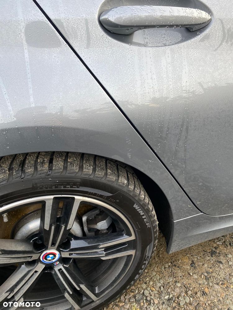 BMW Seria 3 330i xDrive M Sport sport - 31