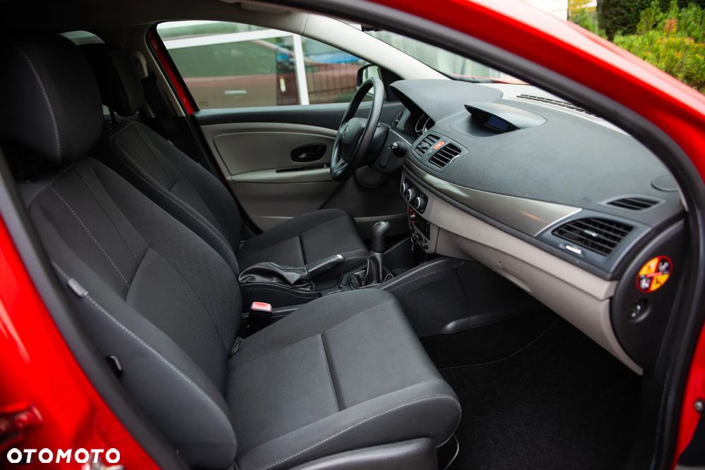 Renault Megane 1.6 16V 110 Dynamique - 24