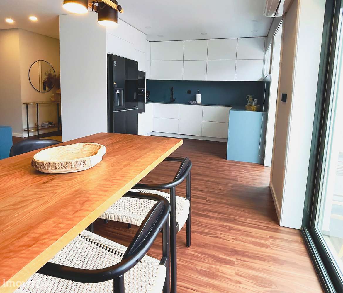 Excelente apartamento T2 renovado - Grande imagem: 2/13