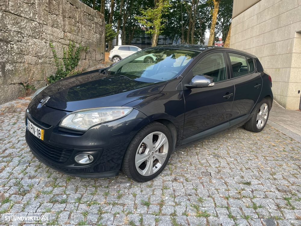 Renault Mégane 1.5 dCi Dynamique - 3