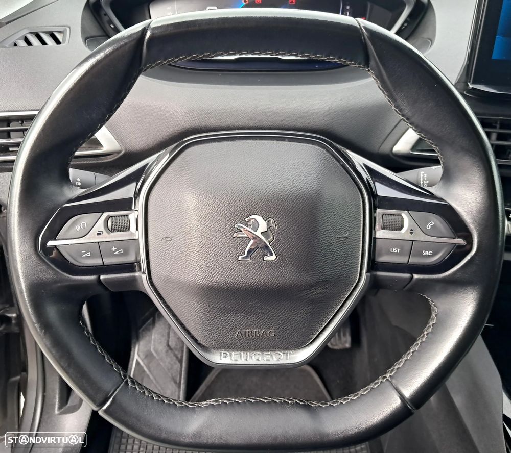 Peugeot 3008 1.2 PureTech Active Pack - 6