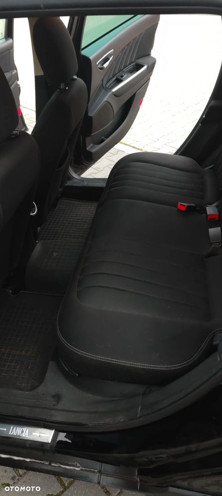 Lancia Delta 1.6 MultiJet 16v Oro - 12