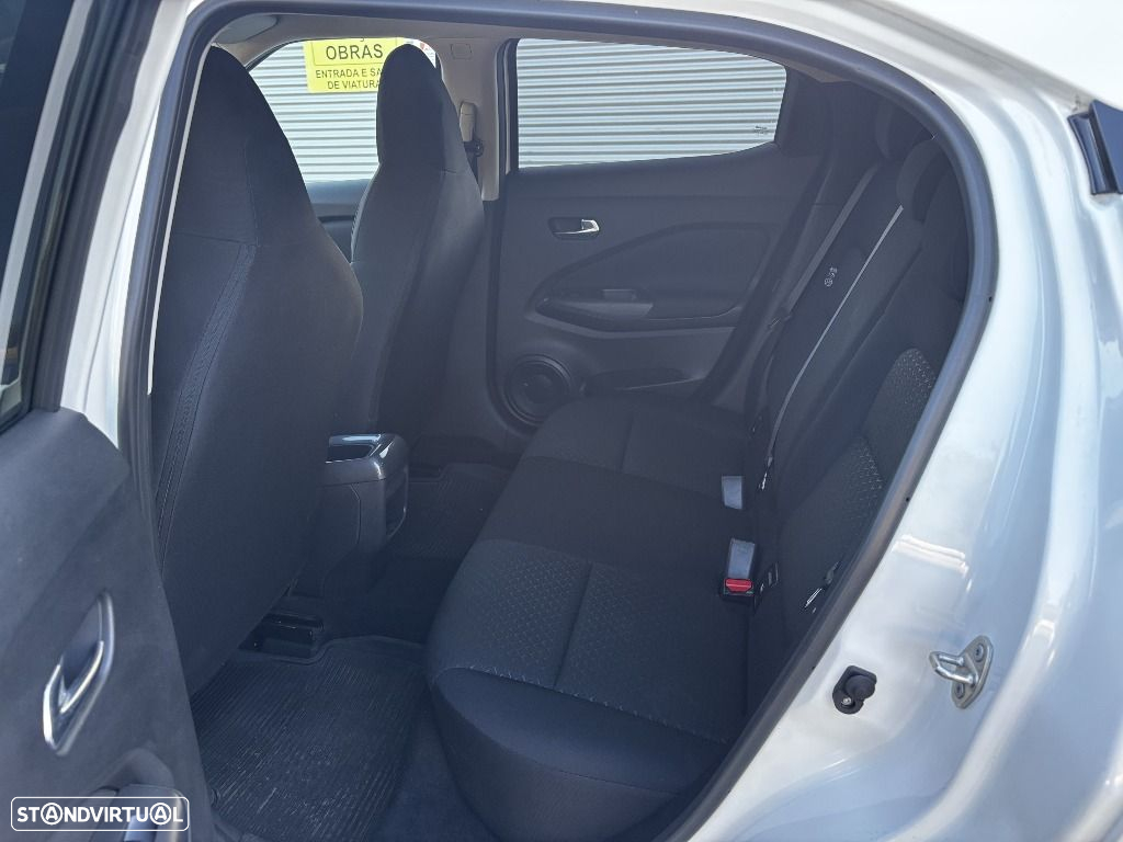 Nissan Juke 1.0 DIG-T Acenta - 10