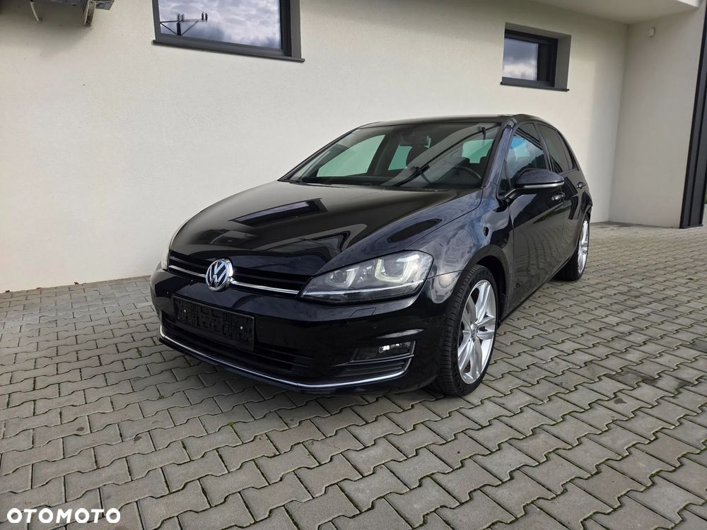Volkswagen Golf - 2