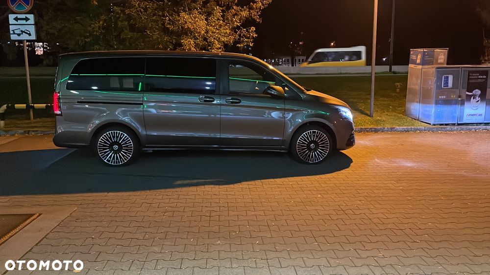 Mercedes-Benz Klasa V 250 d 4-Matic 7G-Tronic - 2