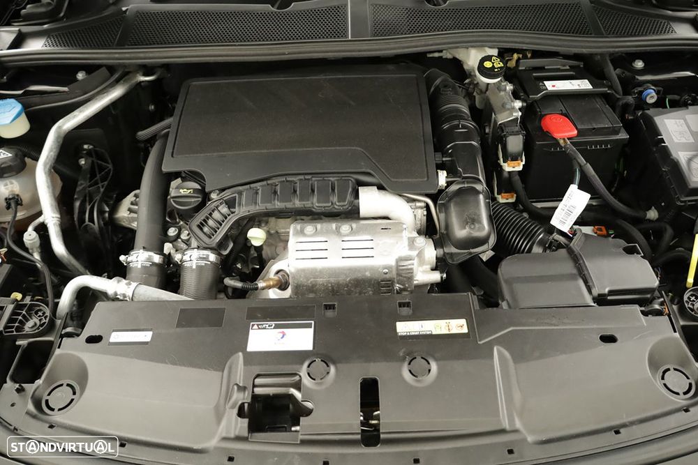 Peugeot 308 1.2 PureTech GT EAT8 - 24