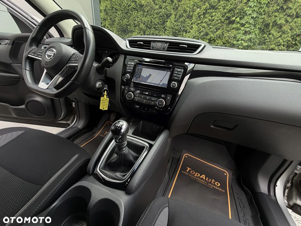 Nissan Qashqai 1.2 DIG-T N-Connecta - 16