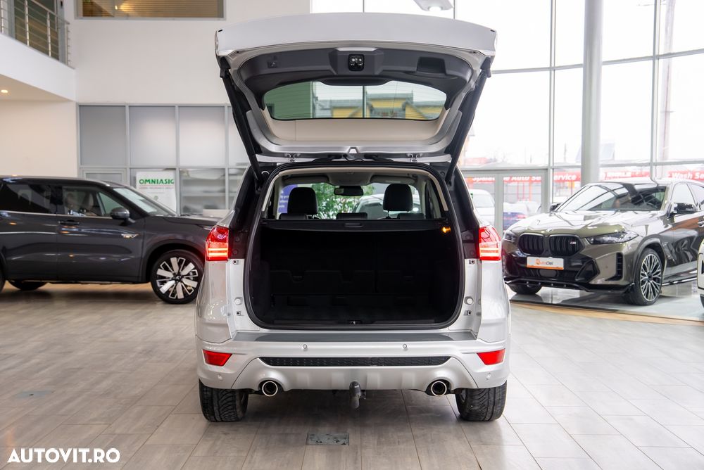 Ford Kuga 2.0 TDCi 4x4 Aut. Business Edition - 16