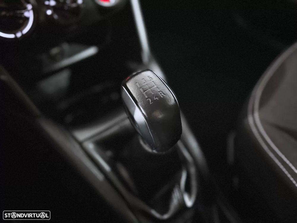 Peugeot 208 1.6 BlueHDi Style - 10