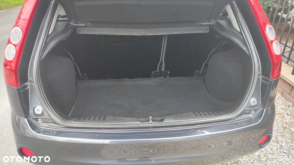 Ford Fiesta 1.4 Style - 10