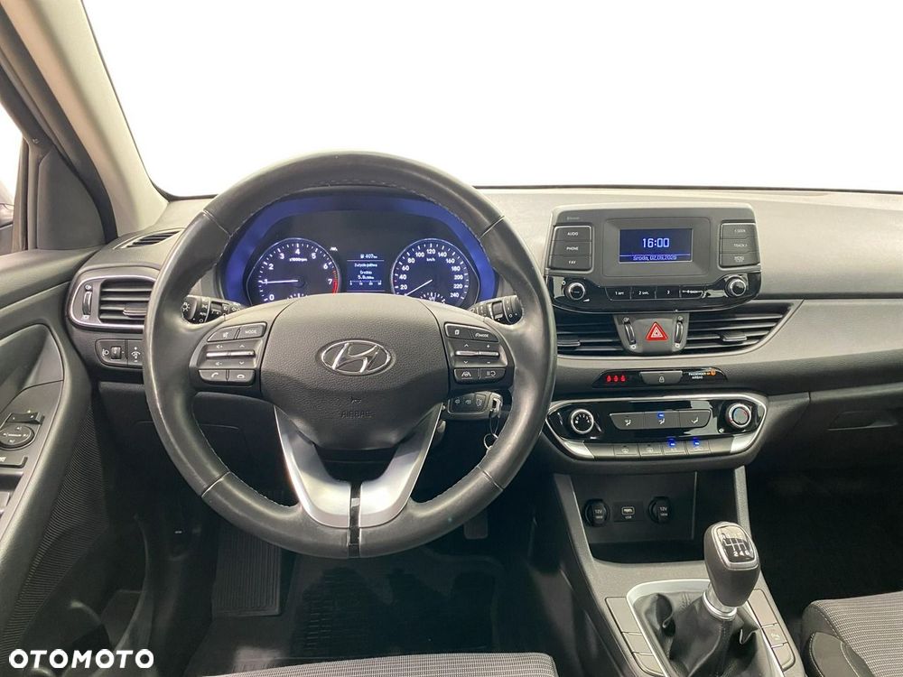 Hyundai i30 - 10