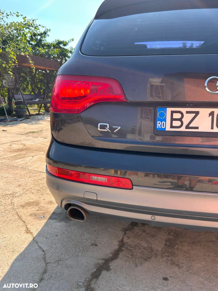 Audi Q7 3.0 TDI Quattro Tip - 10