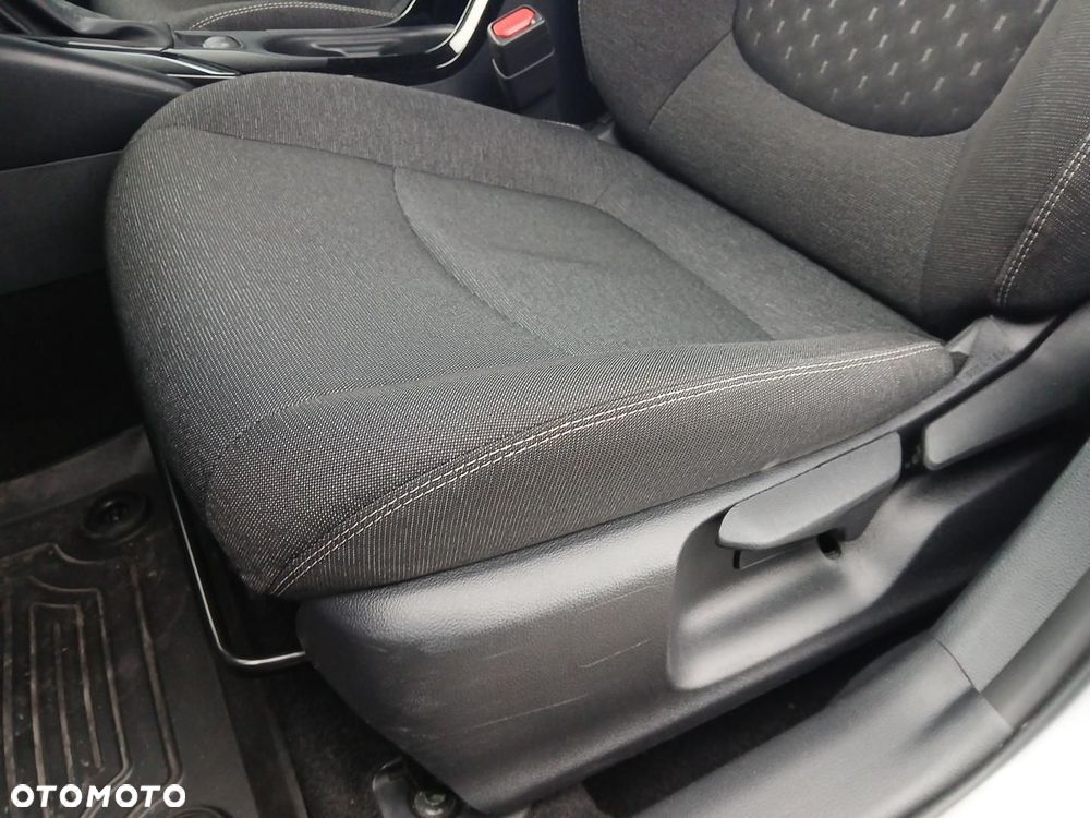 Toyota Corolla 1.8 Hybrid Comfort - 35