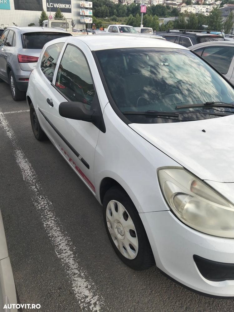 Renault Clio - 5