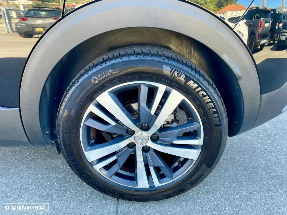 Peugeot 3008 1.6 BlueHDi GT Line EAT6 - 8