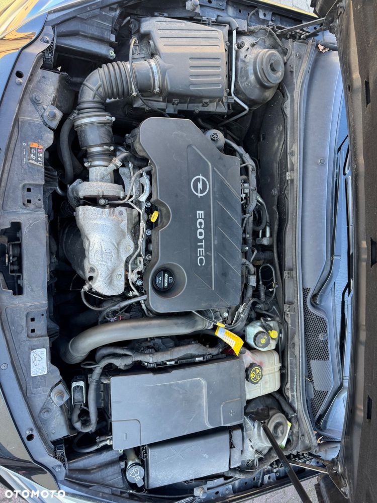 Opel Insignia - 35
