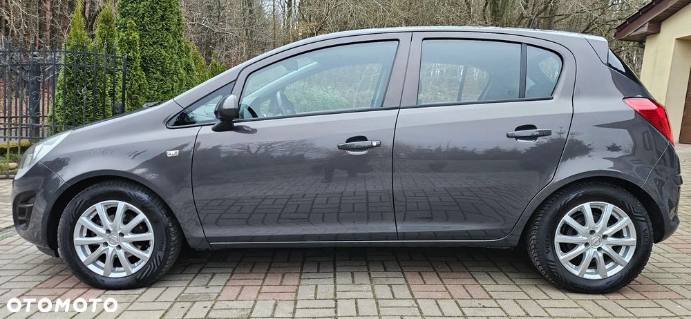 Opel Corsa 1.4 16V Color Edition - 14