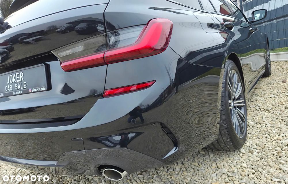 BMW Seria 3 318d M Sport Shadow - 37