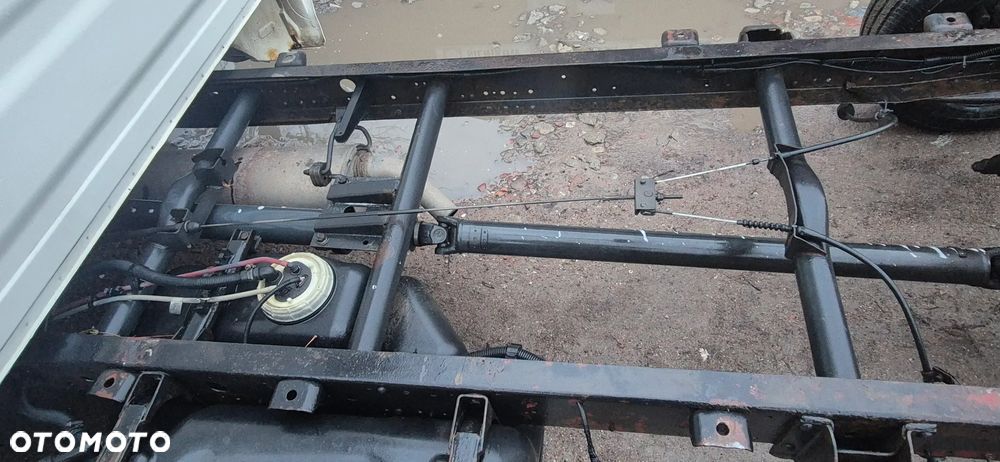 Iveco Daily goła rama - 6