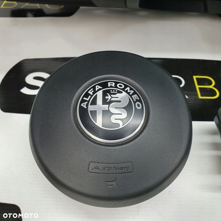 ALFA ROMEO GIULIA DESKA ROZDZIELCZA SKÓRA KONSOLA KOKPIT PULPIT PODUSZKI AIRBAG AIR BAG PASY KIT SET - 7
