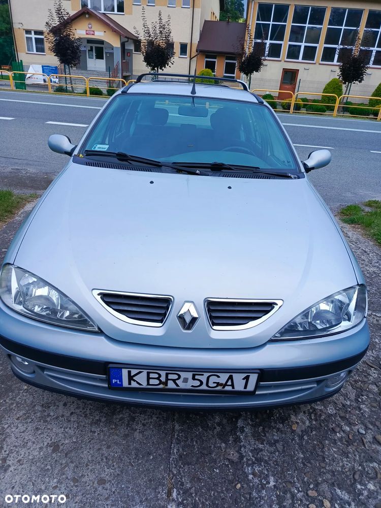 Renault Megane - 2