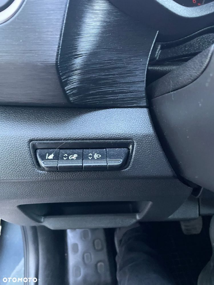Renault Trafic - 18