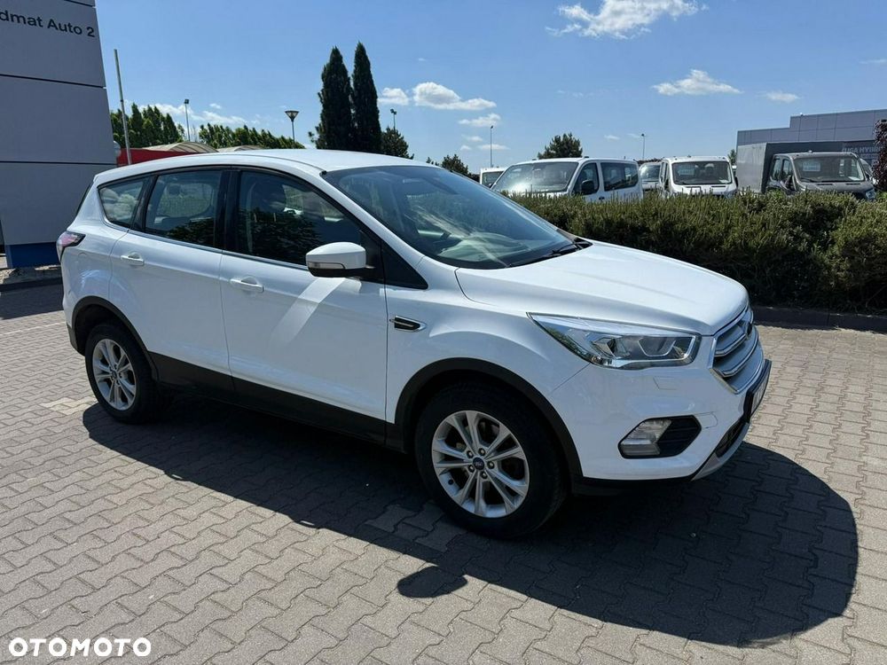 Ford Kuga - 8