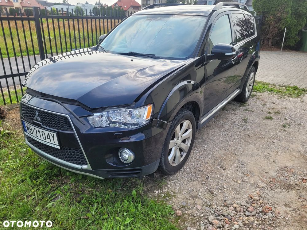 Mitsubishi Outlander 2.0 Intense + NAVI 2WD EU5 CVT - 1