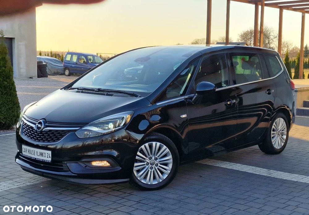 Opel Zafira - 10