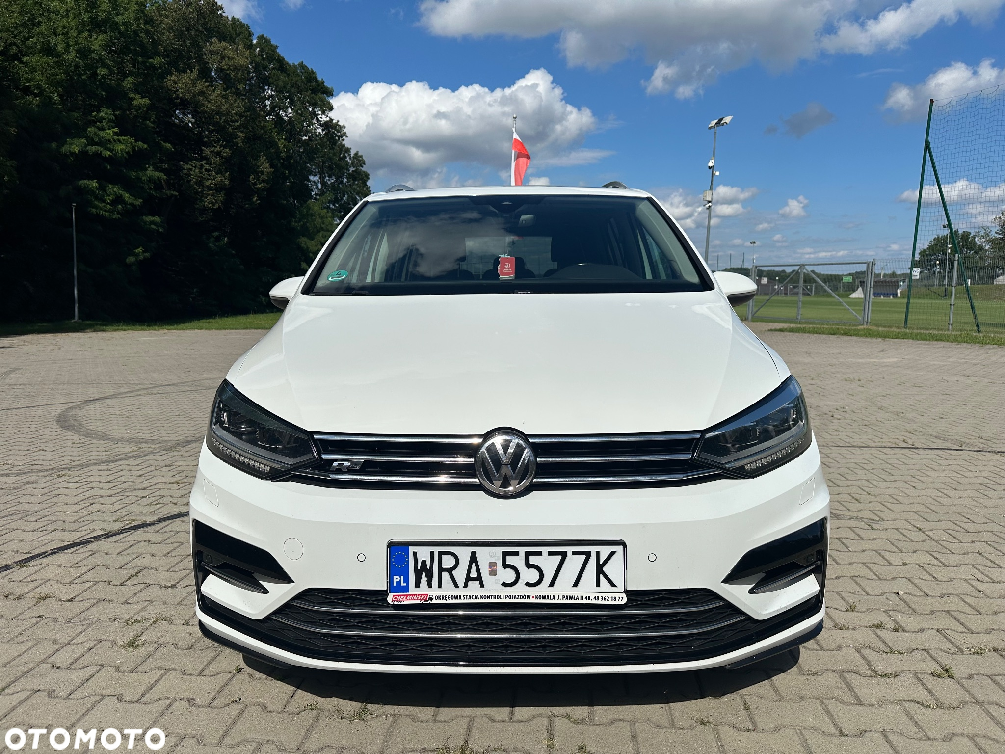 Volkswagen Touran 2.0 TDI SCR DSG Highline - 9