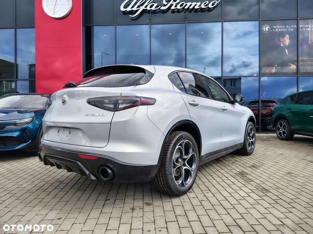 Alfa Romeo Stelvio 2.0 Turbo Veloce Q4 - 2