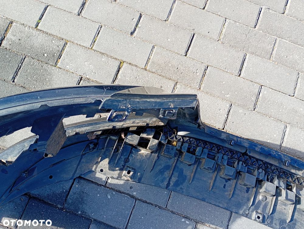 Zderzak przód audi a3 lift  8p0 09-12 podłoga czarny - 4