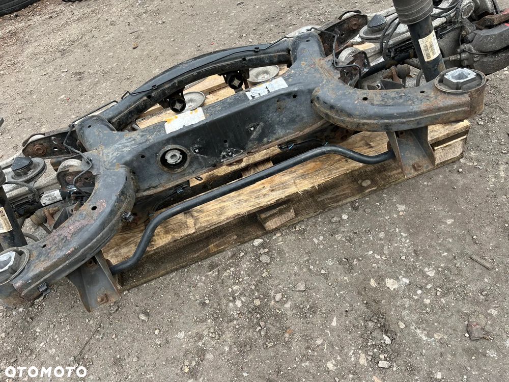 Belka zawieszenie wozek sanki wahacze zaciski tyl BMW X6 E71 40d N57 KPL OE - 7