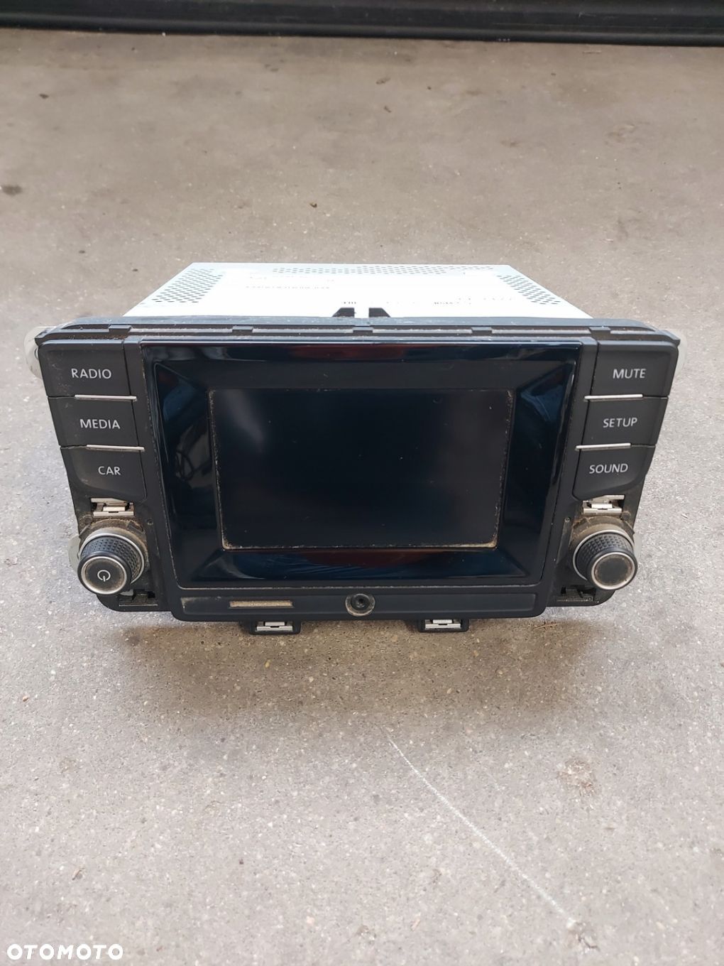 VW POLO V 6C0 RADIO WYŚWIETLACZ 6C0035885 C - 1