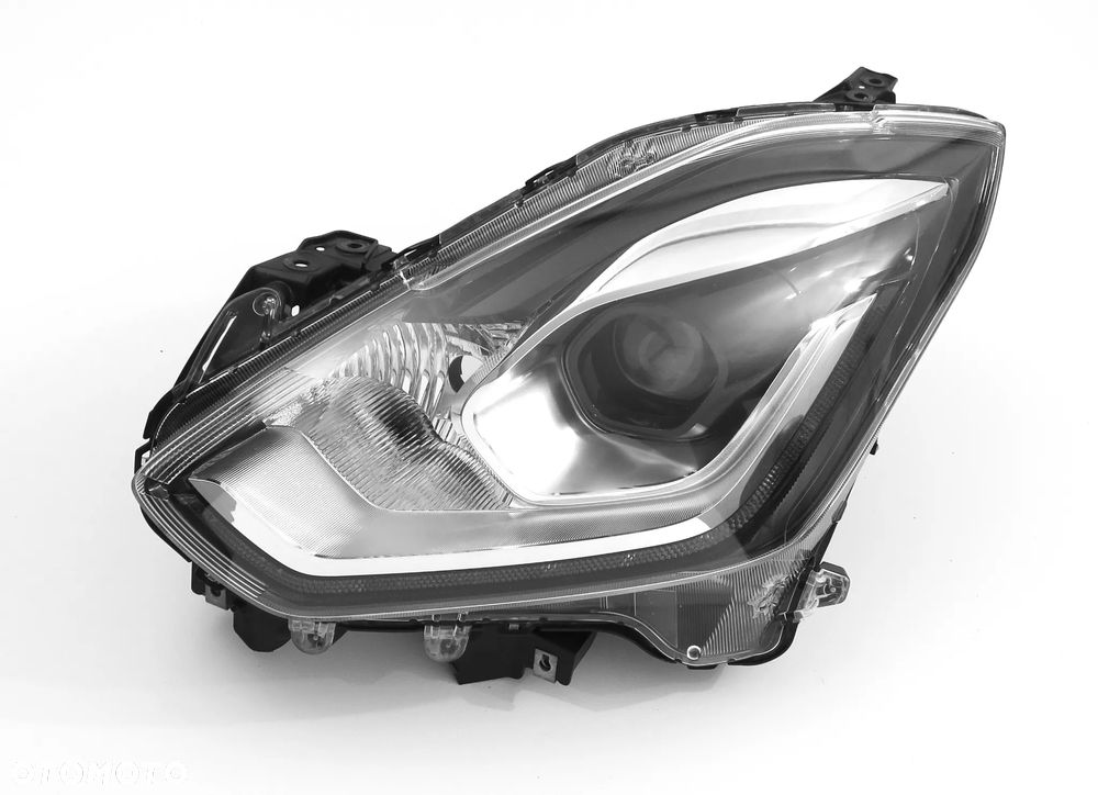 SUZUKI SWIFT VIII 8 2017 - reflektor FULL LED lewy lampa L ORYGINAŁ OE - 1