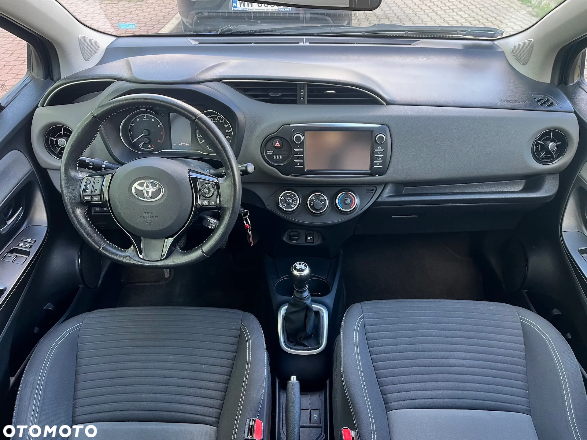 Toyota Yaris 1.5 Premium - 14