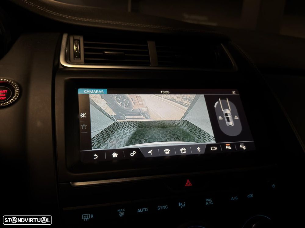 Jaguar E-Pace 2.0 i4D R-Dynamic S - 22