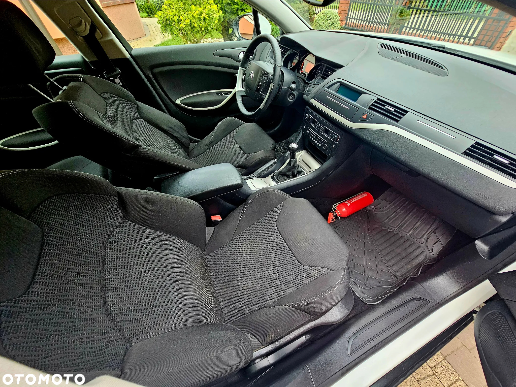 Citroën C5 1.6 HDi Attraction - 7
