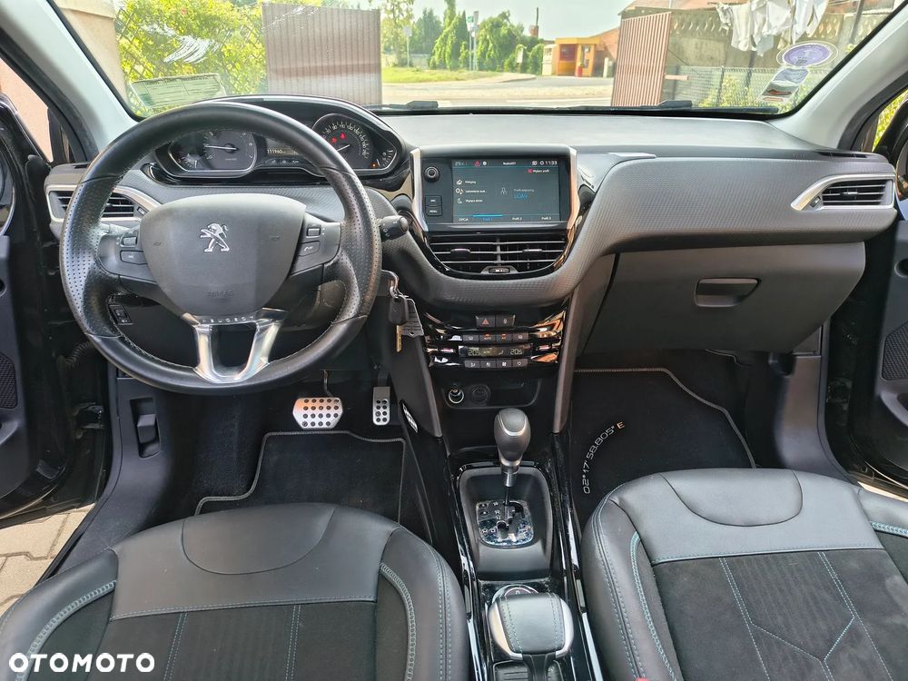 Peugeot 2008 PureTech 110 Stop&Start EAT6 Crossway - 20