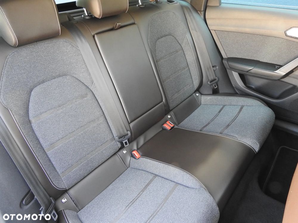 Seat Leon 1.5 eTSI ACT OPF DSG Xcellence - 12