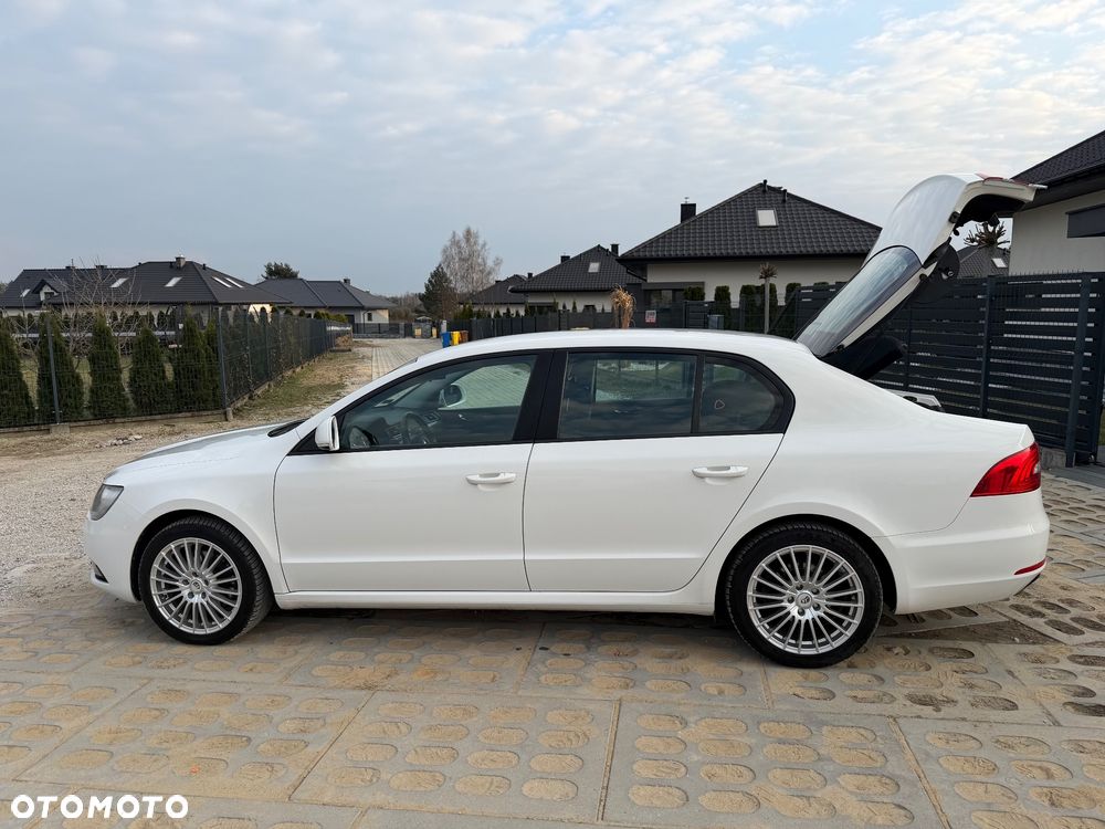 Skoda Superb 2.0 TDI Active - 6