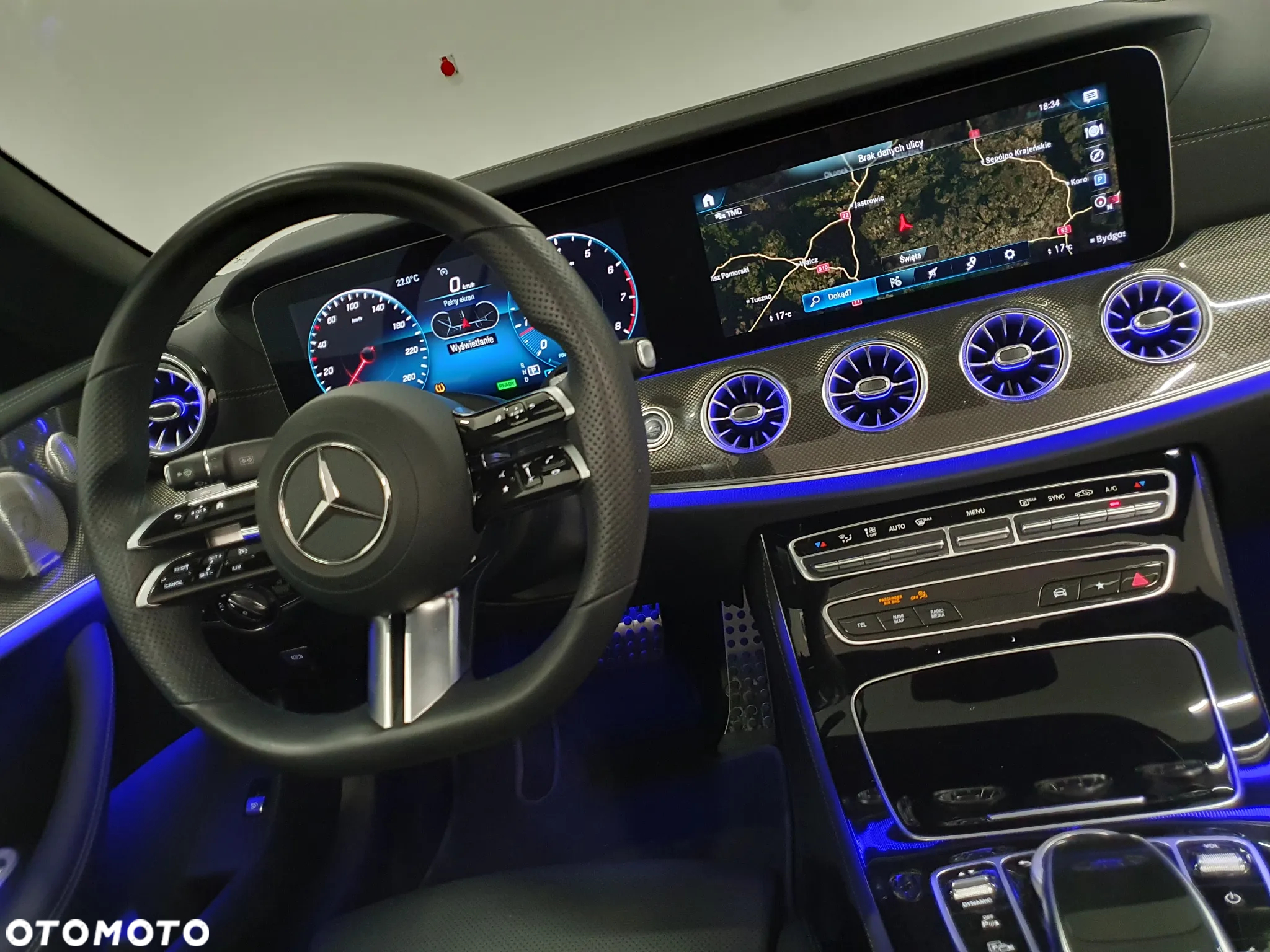 Mercedes-Benz Klasa E 300 Cabrio 9G-TRONIC AMG Line - 8