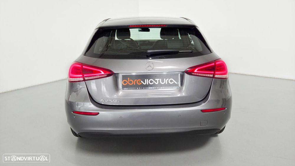 Mercedes-Benz A 250 - 6