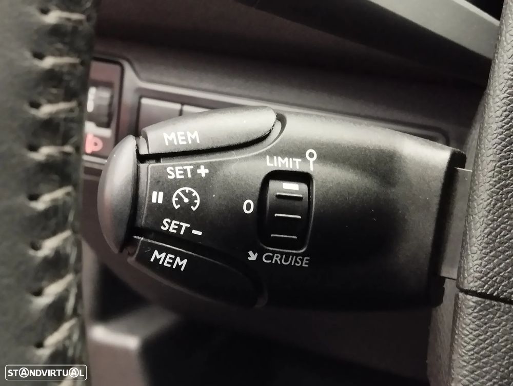 Peugeot 308 1.5 BlueHDi Style - 22