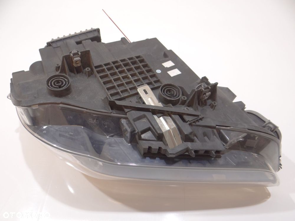 LAMPA LEWA PRZEDNIA BMW X1 F48 7193709 - 9