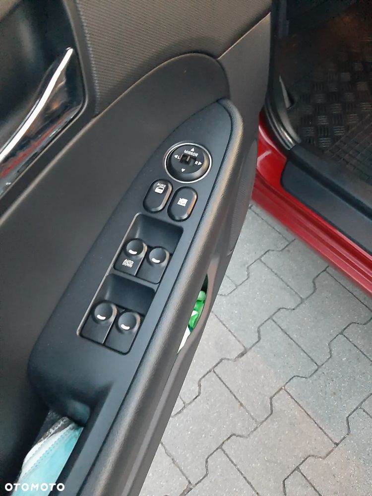 Hyundai i30 1.6 Comfort - 10