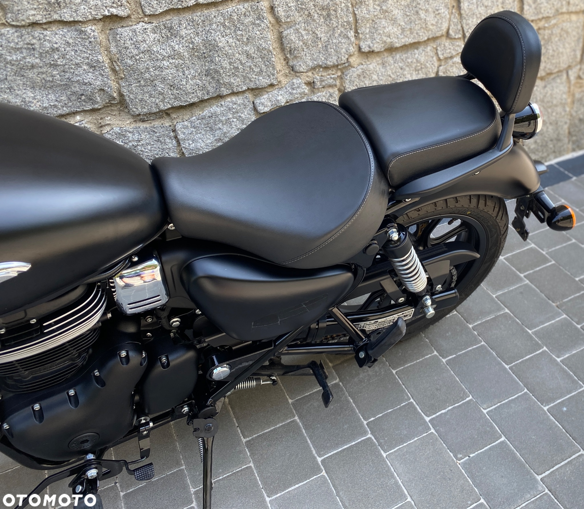 Royal Enfield Meteor - 19